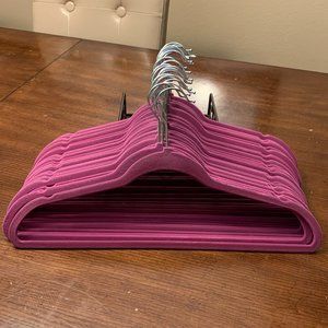 27 Purple Velvet Hangers